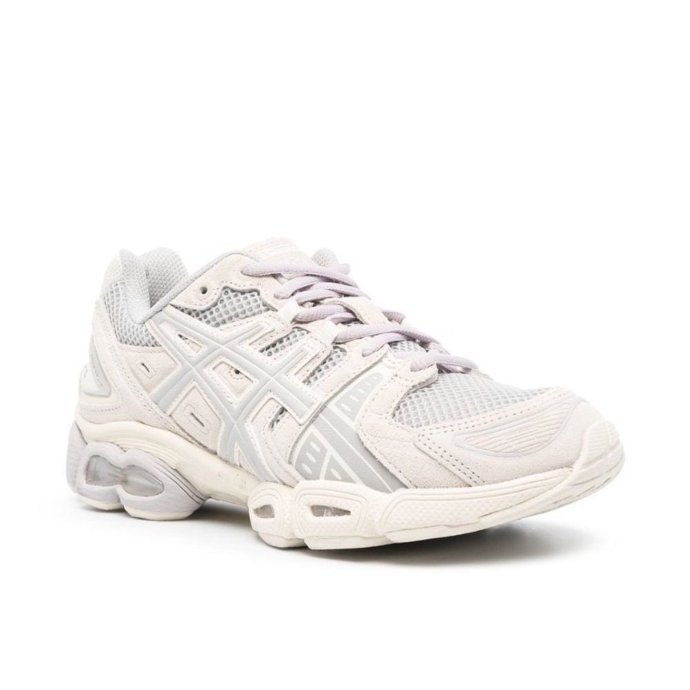 ASICS GEL NIMBUS 9 . NEW IN BOX
